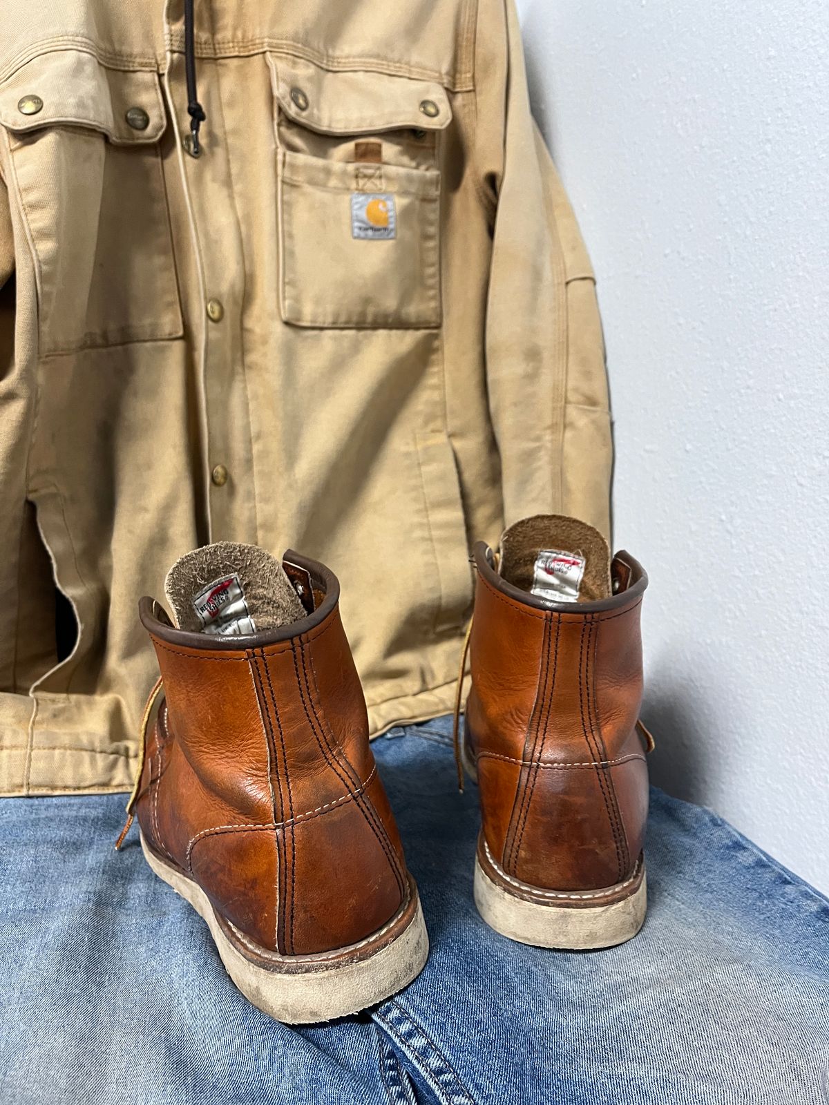Photo by markiwang on December 5, 2023 of the Red Wing 8-Inch Classic Moc in S.B. Foot Oro Legacy.