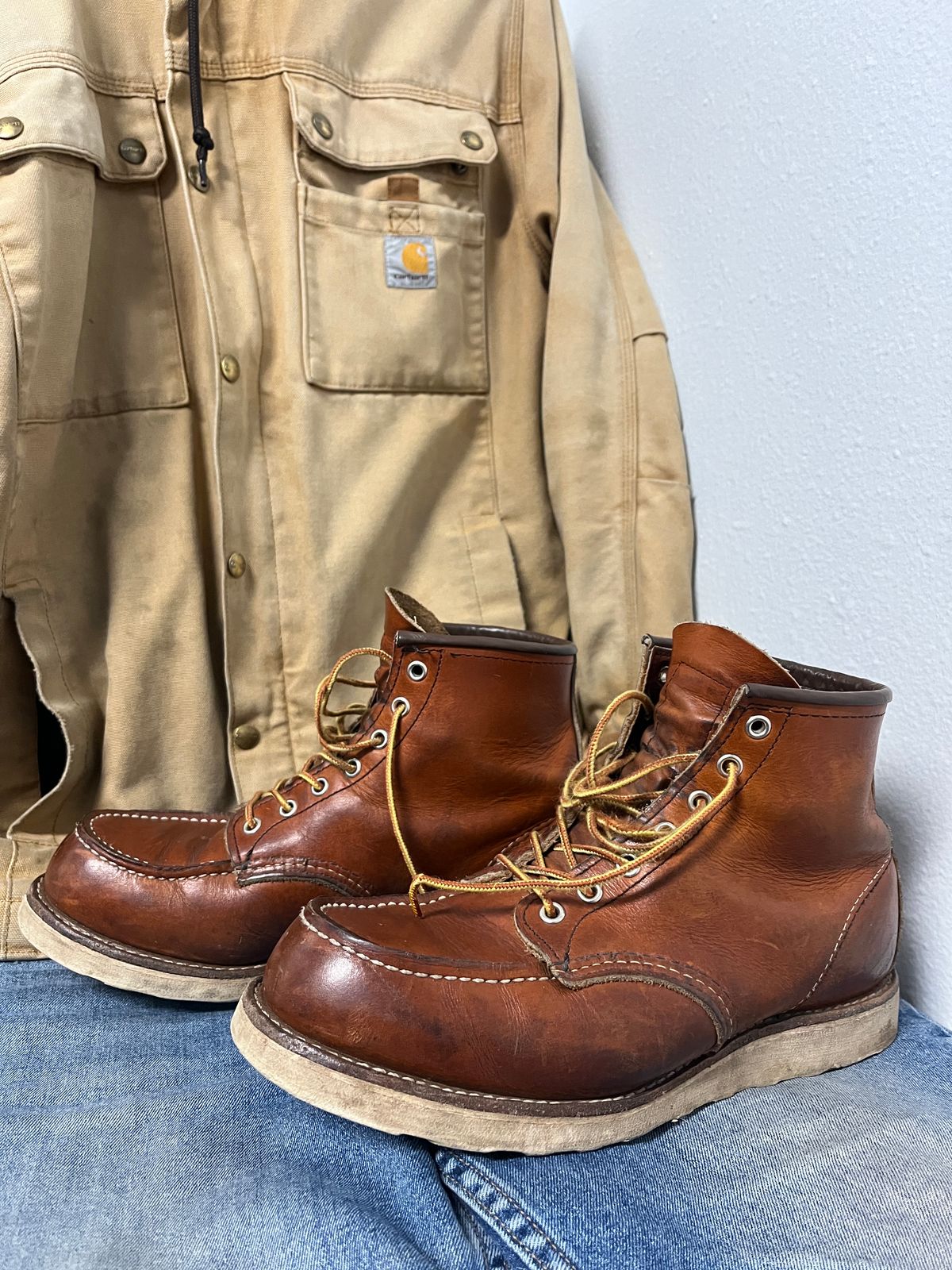 Photo by markiwang on December 5, 2023 of the Red Wing 8-Inch Classic Moc in S.B. Foot Oro Legacy.