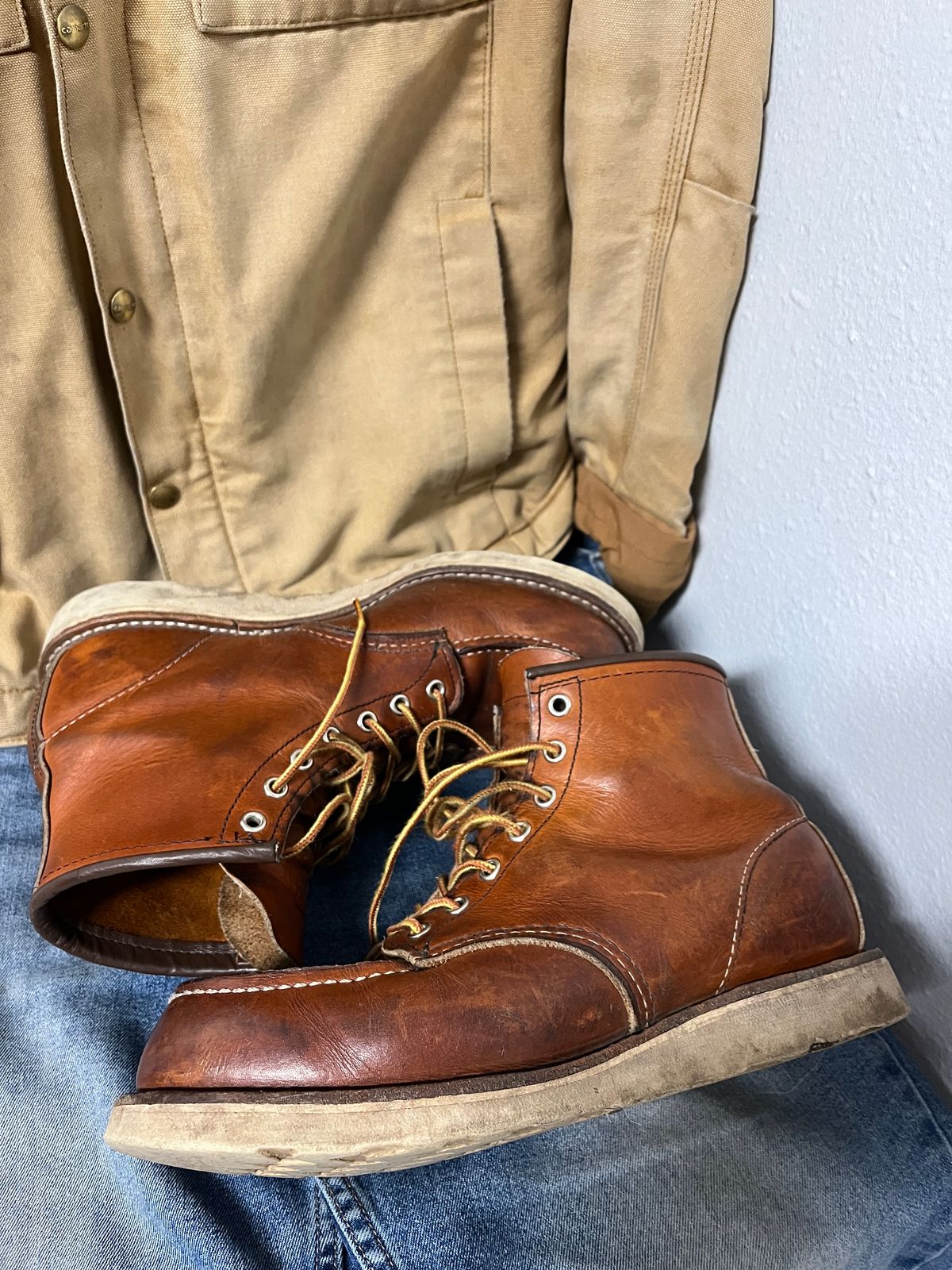 Photo by markiwang on December 5, 2023 of the Red Wing 8-Inch Classic Moc in S.B. Foot Oro Legacy.