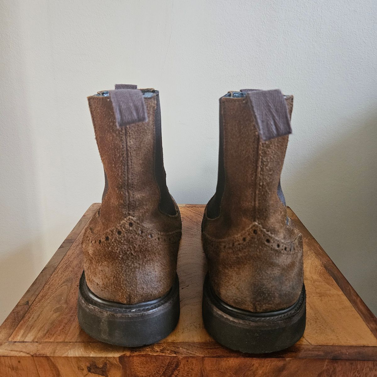 Photo by kudusole on February 1, 2024 of the Tricker's Henry Country Dealer Boot in C.F. Stead Snuff Waxed Suede.