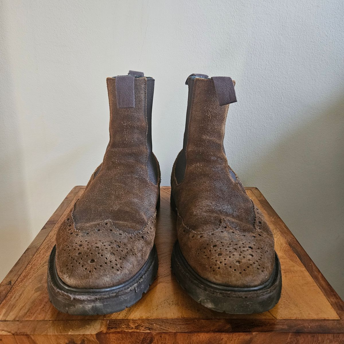 Photo by kudusole on February 1, 2024 of the Tricker's Henry Country Dealer Boot in C.F. Stead Snuff Waxed Suede.