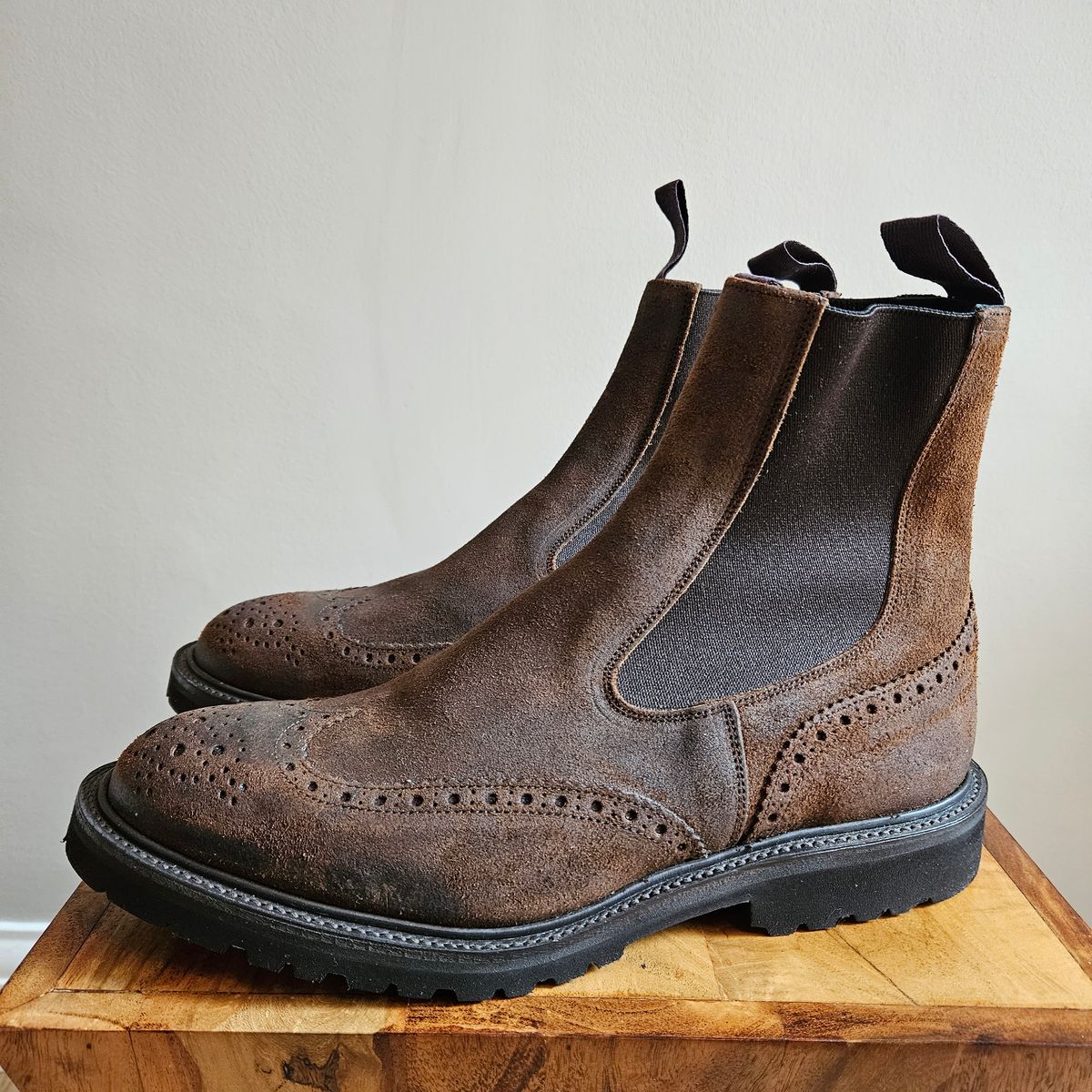 Photo by kudusole on October 1, 2023 of the Tricker's Henry Country Dealer Boot in C.F. Stead Snuff Waxed Suede.