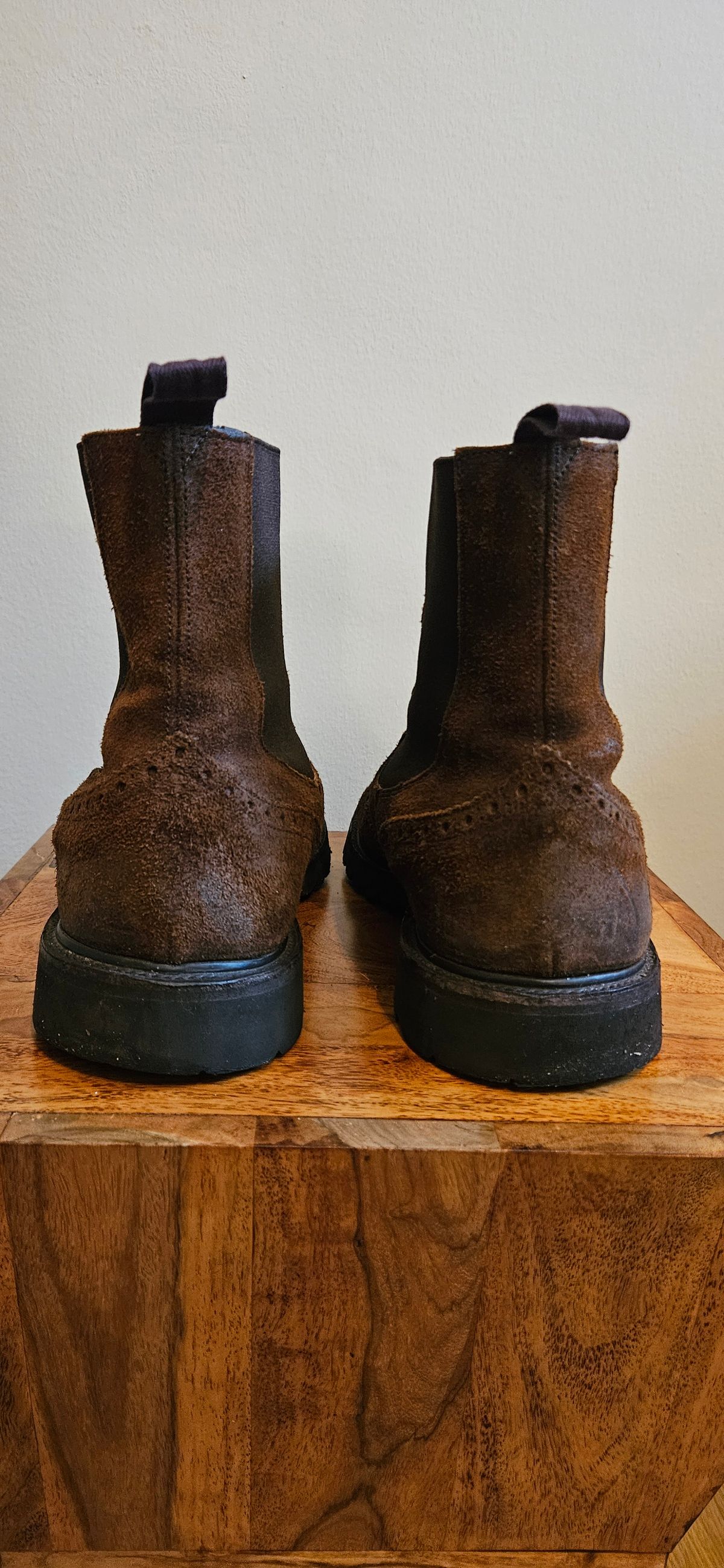 Photo by kudusole on November 2, 2023 of the Tricker's Henry Country Dealer Boot in C.F. Stead Snuff Waxed Suede.