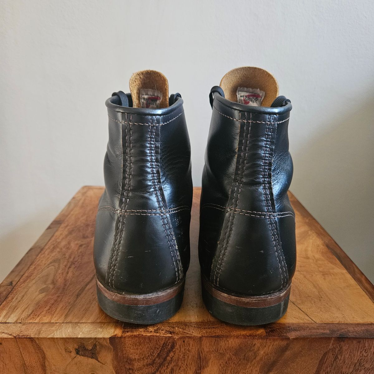 Photo by kudusole on February 1, 2024 of the Red Wing Beckman Flatbox in S.B. Foot Black Klondike.