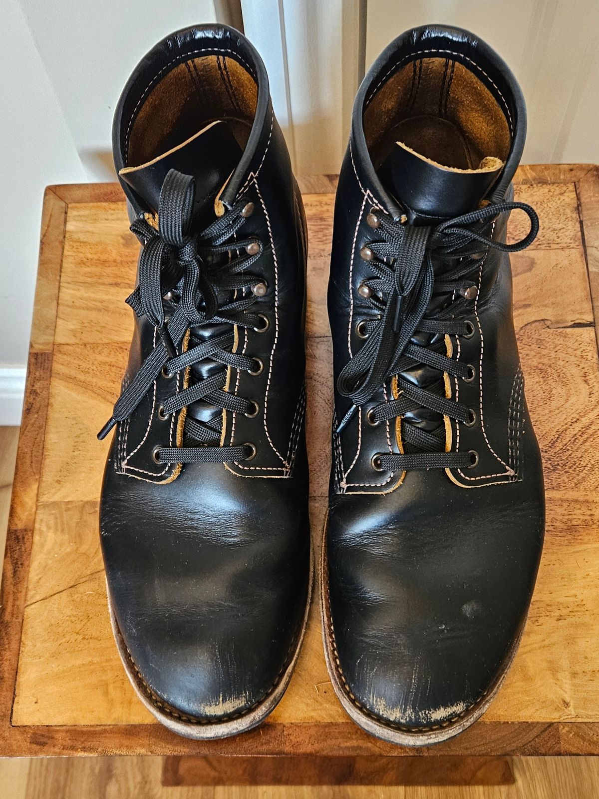 Photo by kudusole on March 3, 2024 of the Red Wing Beckman Flatbox in S.B. Foot Black Klondike.