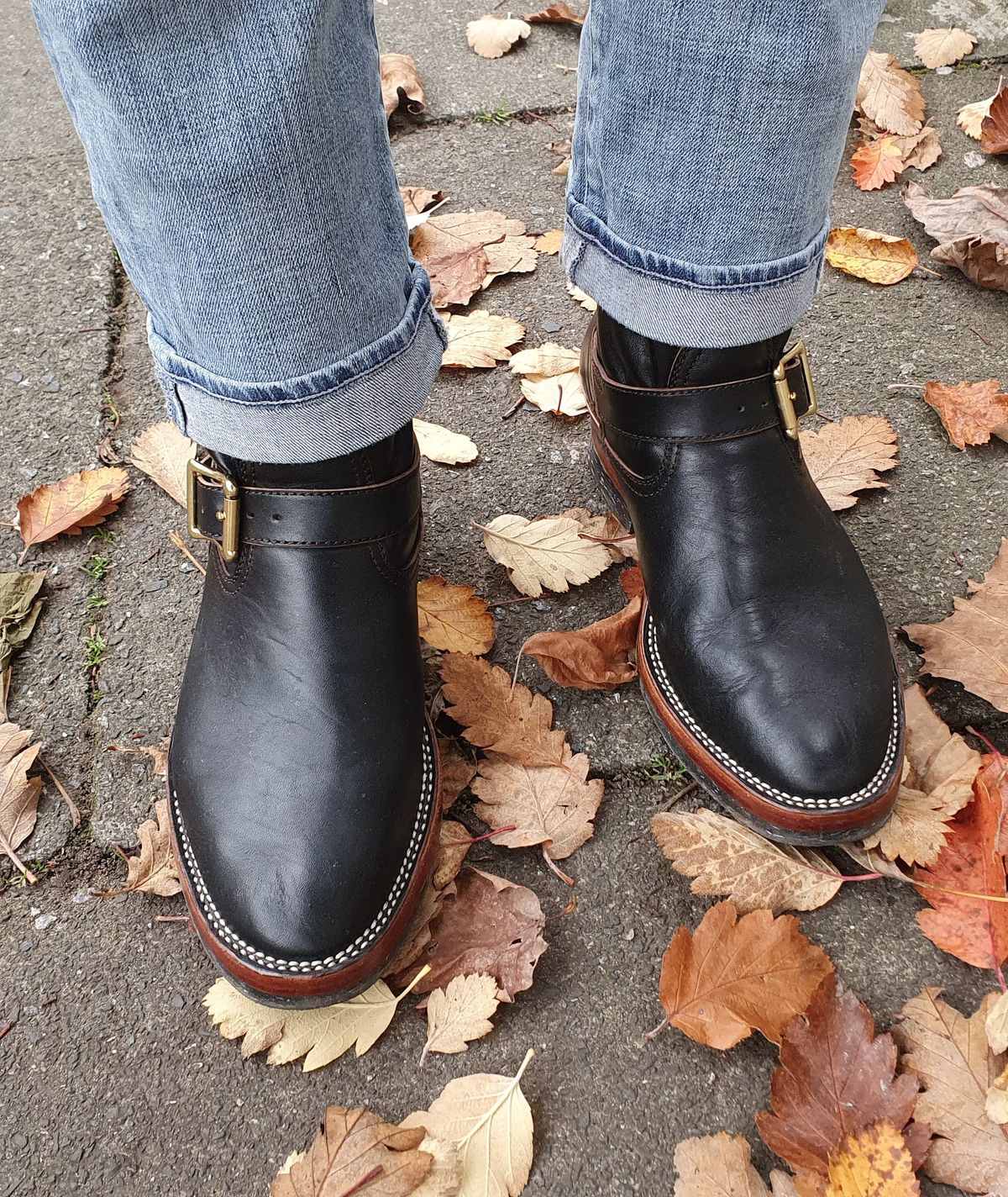 Photo by kudusole on November 4, 2022 of the Benzein The Keeper Engineer Boot in Shinki Black Latigo Teacore Horsehide.
