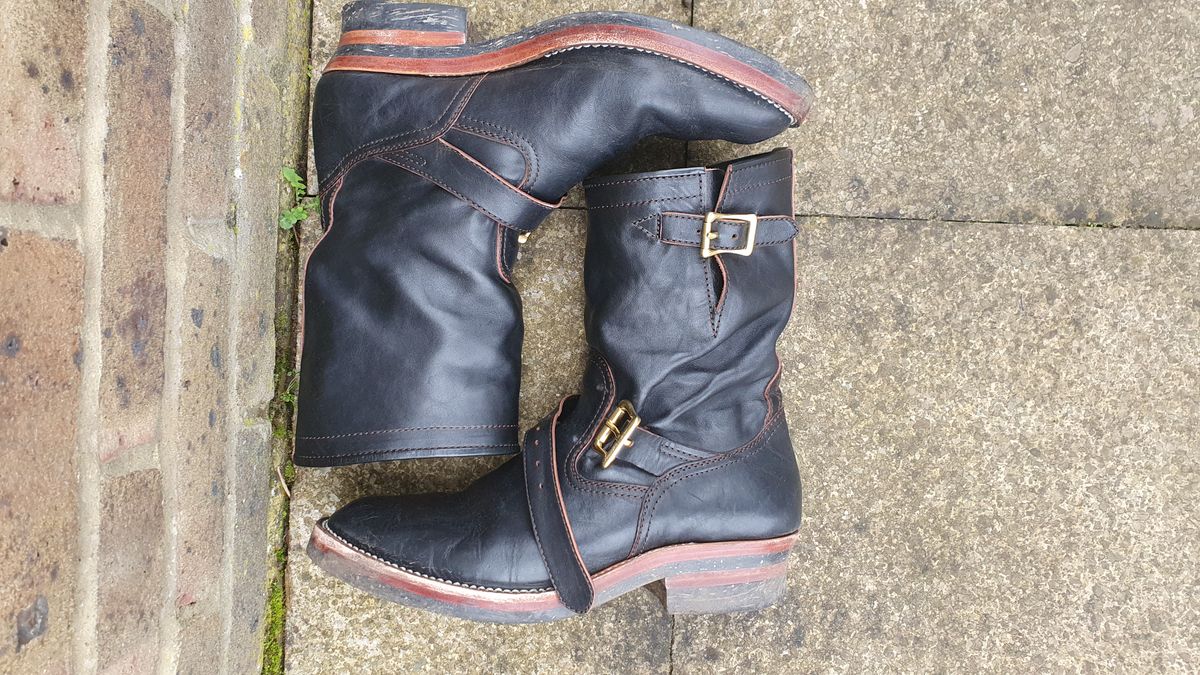 Photo by kudusole on February 2, 2023 of the Benzein The Keeper Engineer Boot in Shinki Black Latigo Teacore Horsehide.