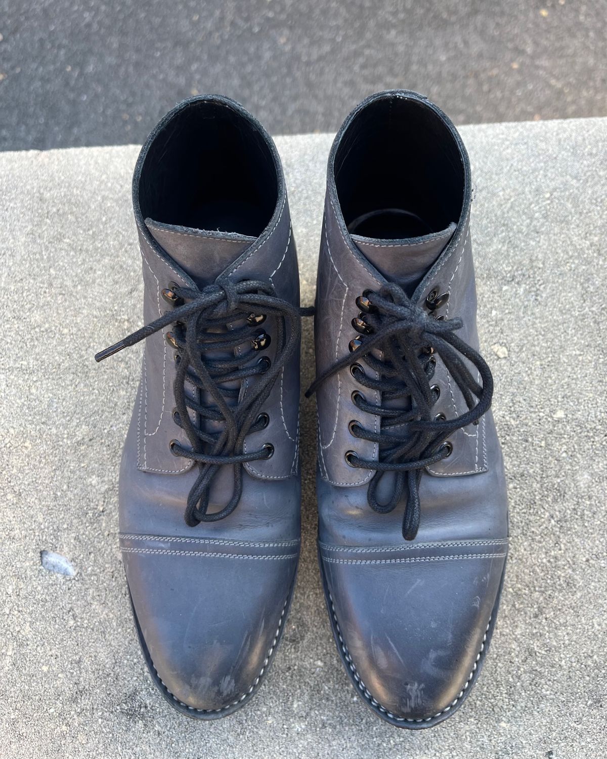 Photo by leviathan on November 3, 2023 of the Blkbrd Shoemaker Luchador Service Boot in Unknown Leather.