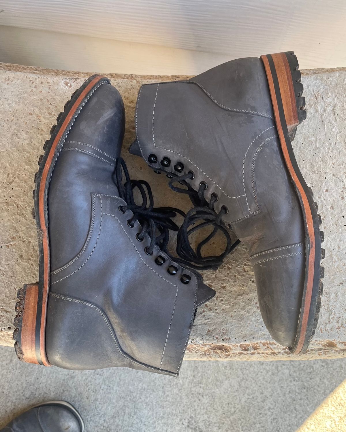 Photo by leviathan on January 4, 2024 of the Blkbrd Shoemaker Luchador Service Boot in Unknown Leather.