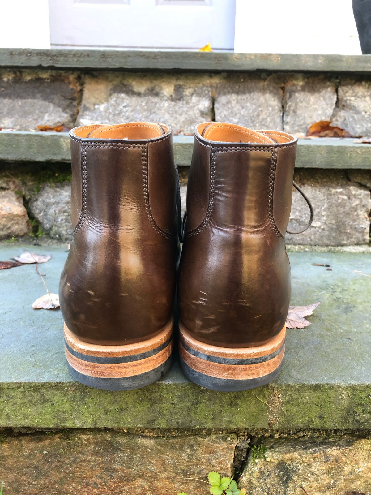 Photo by ELee.HTB.11D on November 2, 2022 of the Viberg Service Boot BCT in Guidi Olive Calf.