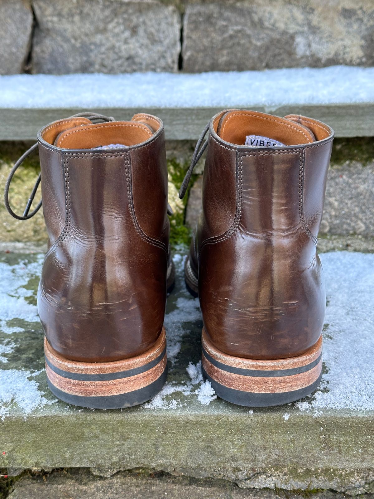 Photo by ELee.HTB.11D on February 1, 2023 of the Viberg Service Boot BCT in Guidi Olive Calf.