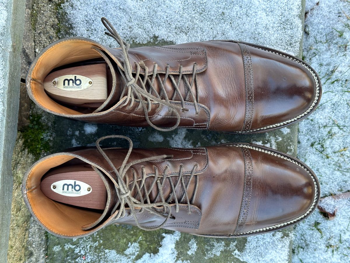 Photo by ELee.HTB.11D on February 1, 2023 of the Viberg Service Boot BCT in Guidi Olive Calf.