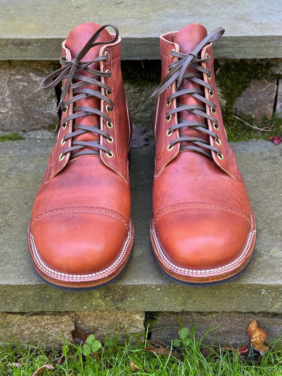Photo by ELee.HTB.11D on October 9, 2023 of the Viberg Service Boot BCT in Horween Spice Dublin.