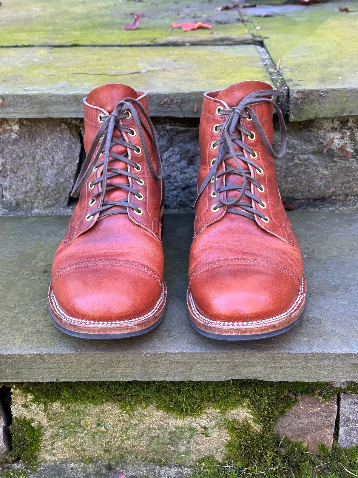 Photo by ELee.HTB.11D on November 3, 2023 of the Viberg Service Boot BCT in Horween Spice Dublin.