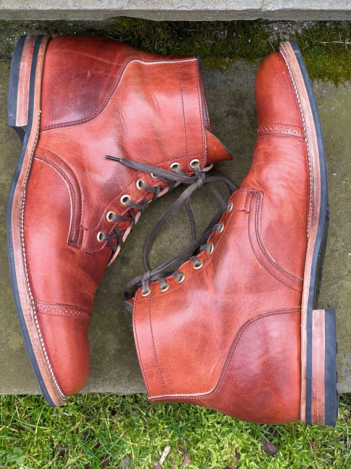 Photo by ELee.HTB.11D on January 1, 2024 of the Viberg Service Boot BCT in Horween Spice Dublin.
