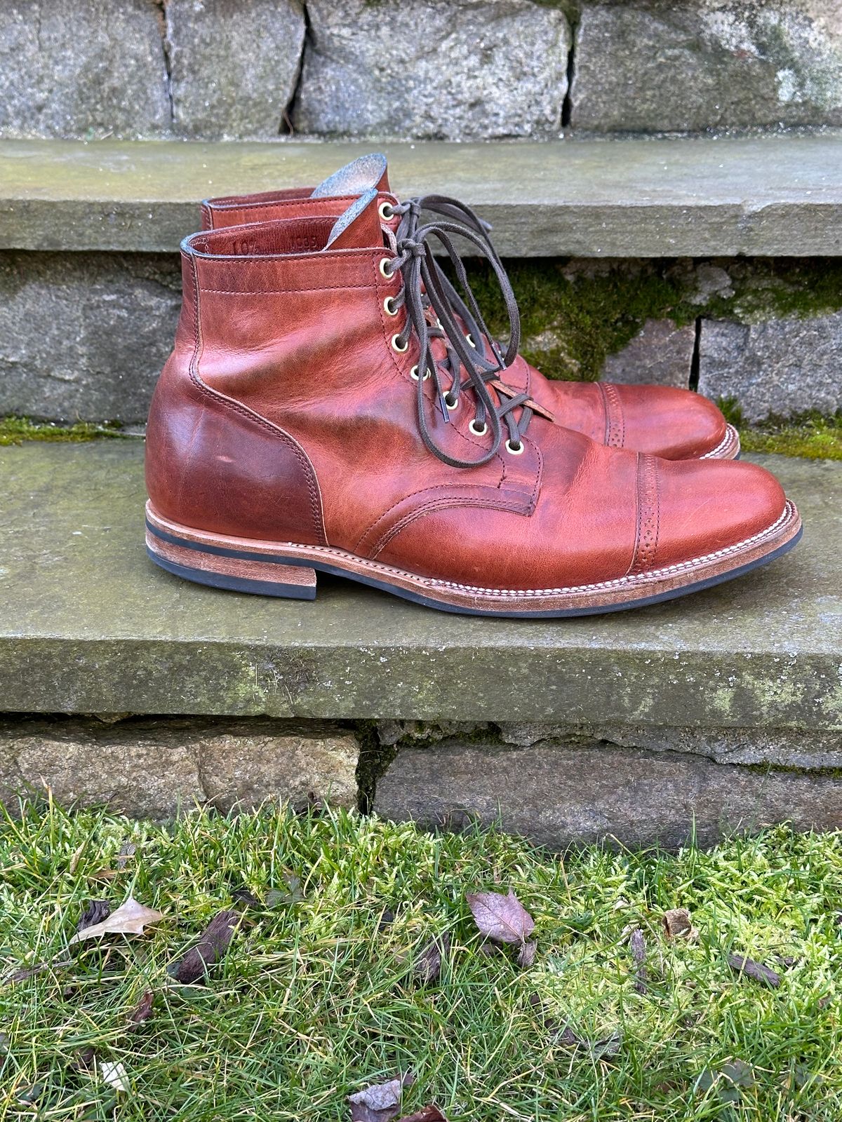 Photo by ELee.HTB.11D on February 3, 2024 of the Viberg Service Boot BCT in Horween Spice Dublin.