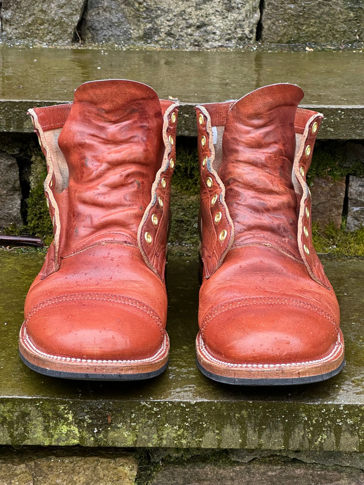 Photo by ELee.HTB.11D on March 4, 2024 of the Viberg Service Boot BCT in Horween Spice Dublin.