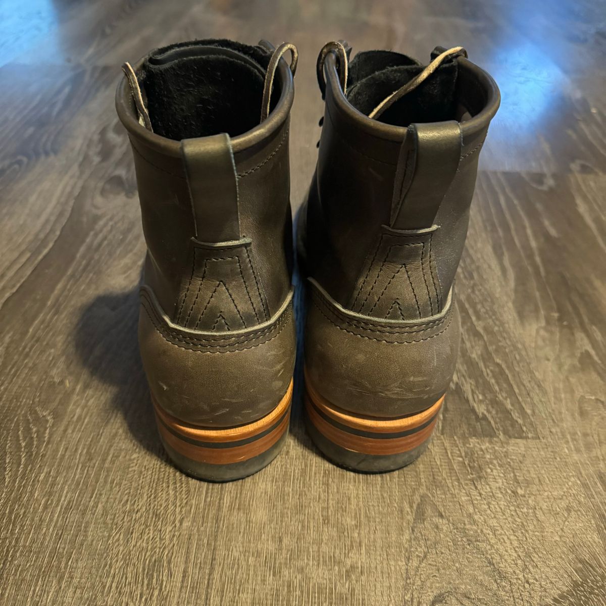 Photo by jayson_da_ruler on November 2, 2023 of the Nicks Falcon in Horween Charcoal Cypress.