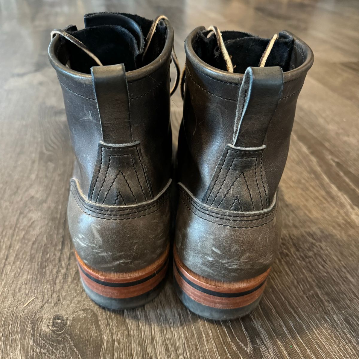 Photo by jayson_da_ruler on February 4, 2024 of the Nicks Falcon in Horween Charcoal Cypress.