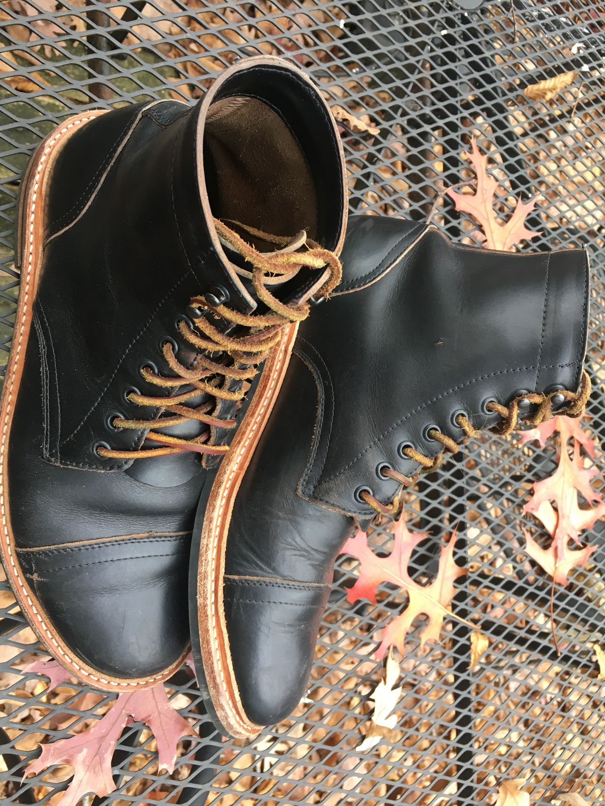 Photo by RustyKeystone on November 14, 2022 of the Oak Street Bootmakers Trench Boot in Horween Black Chromexcel.