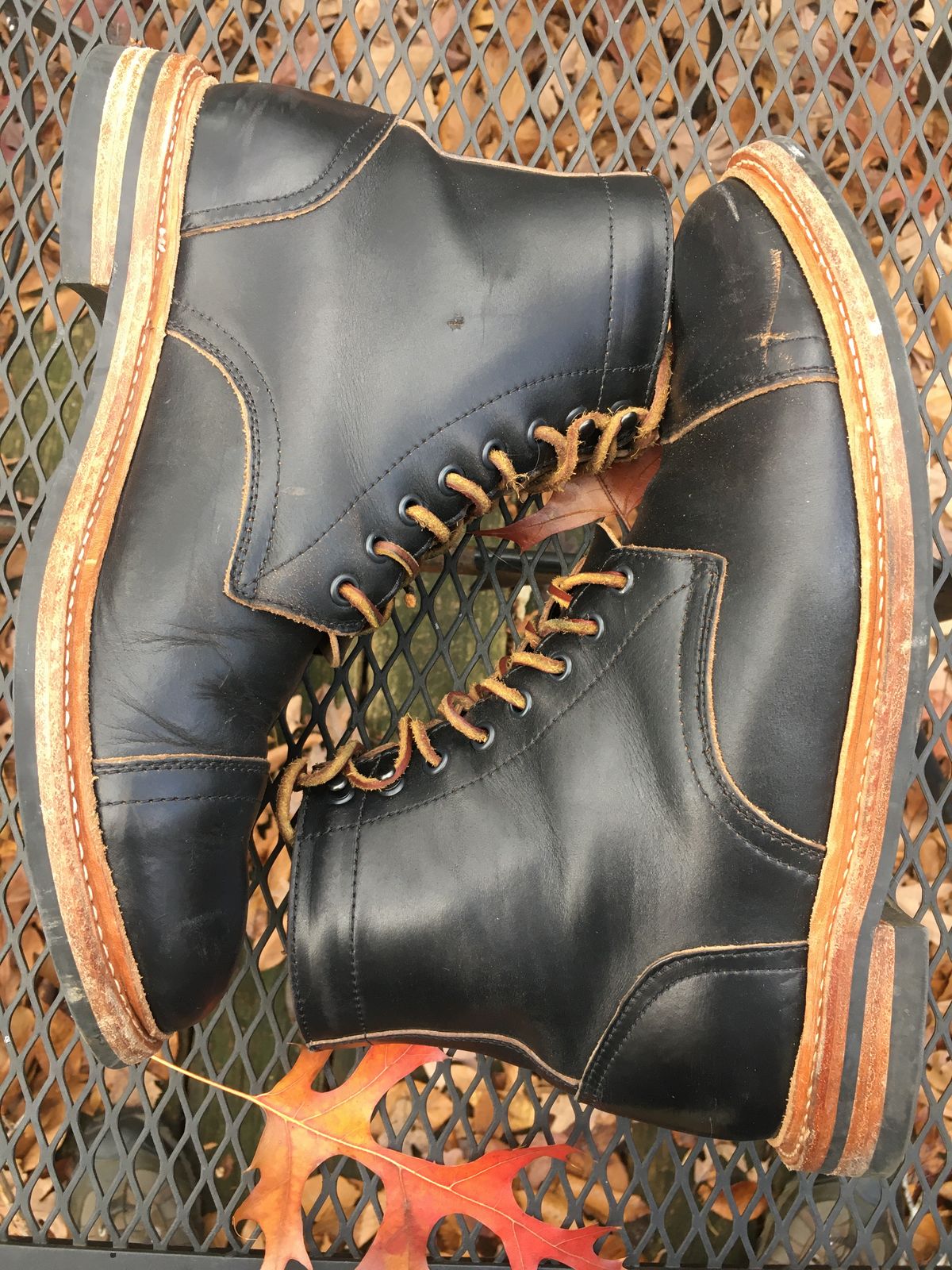 Photo by RustyKeystone on November 14, 2022 of the Oak Street Bootmakers Trench Boot in Horween Black Chromexcel.