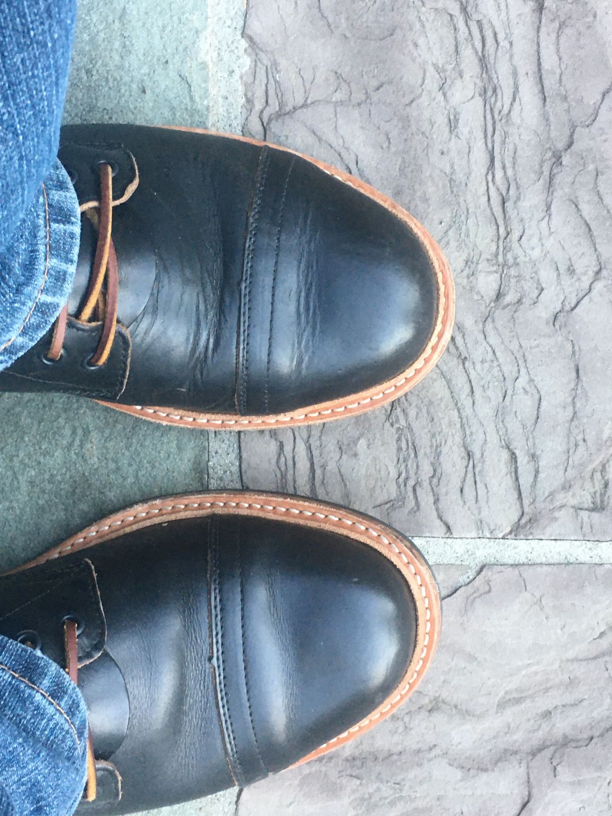 Photo by RustyKeystone on September 13, 2022 of the Oak Street Bootmakers Trench Boot in Horween Black Chromexcel.