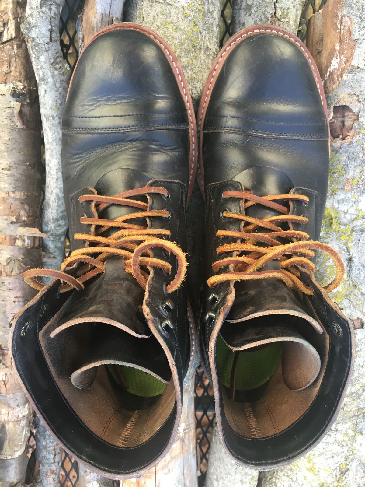 Photo by RustyKeystone on March 4, 2023 of the Oak Street Bootmakers Trench Boot in Horween Black Chromexcel.