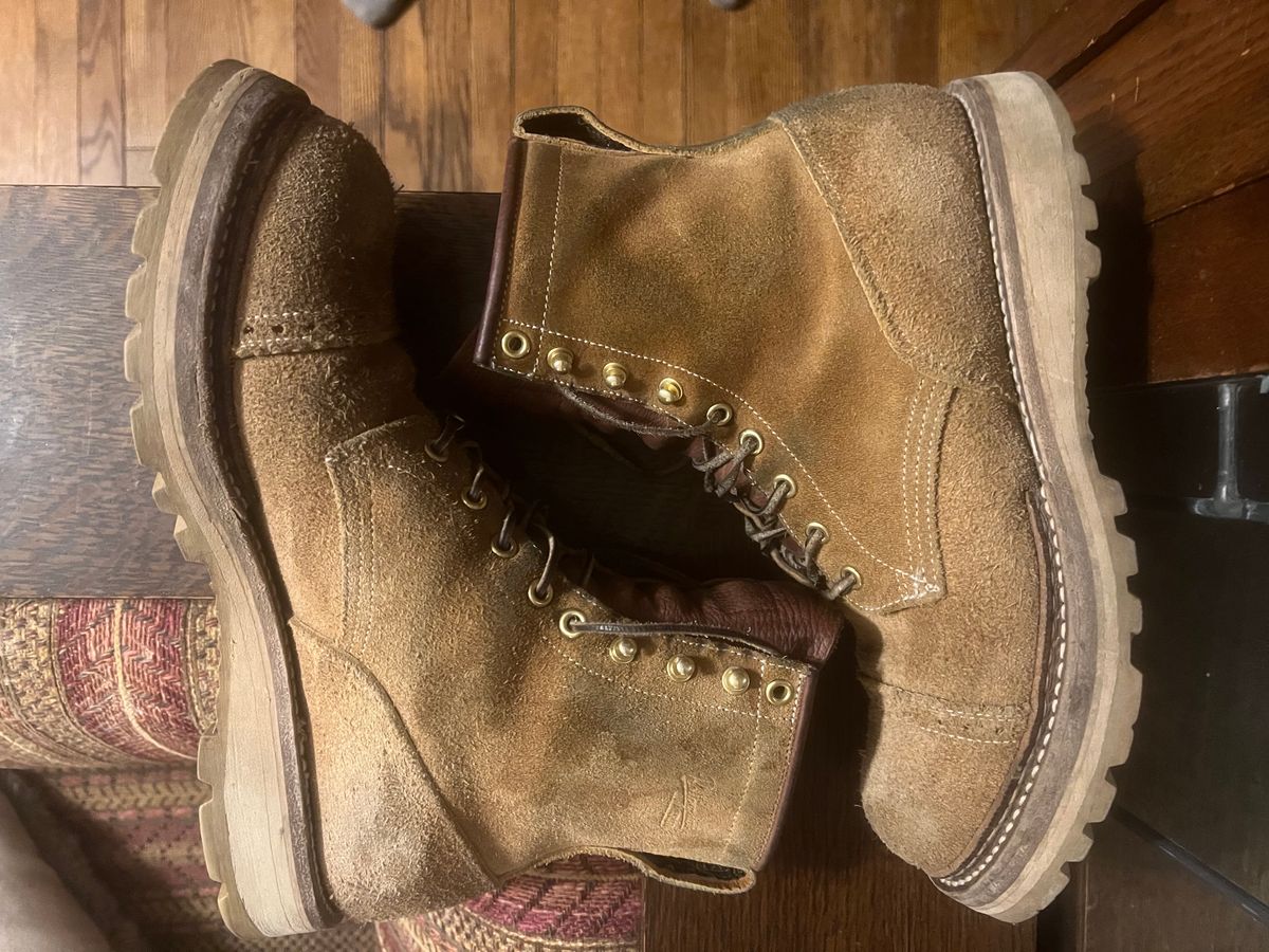 Photo by cozzie on January 4, 2024 of the Rolling Dub Trio Forester II Boot in Nakamura Sennosuke Shoten Dark Beige Suede.
