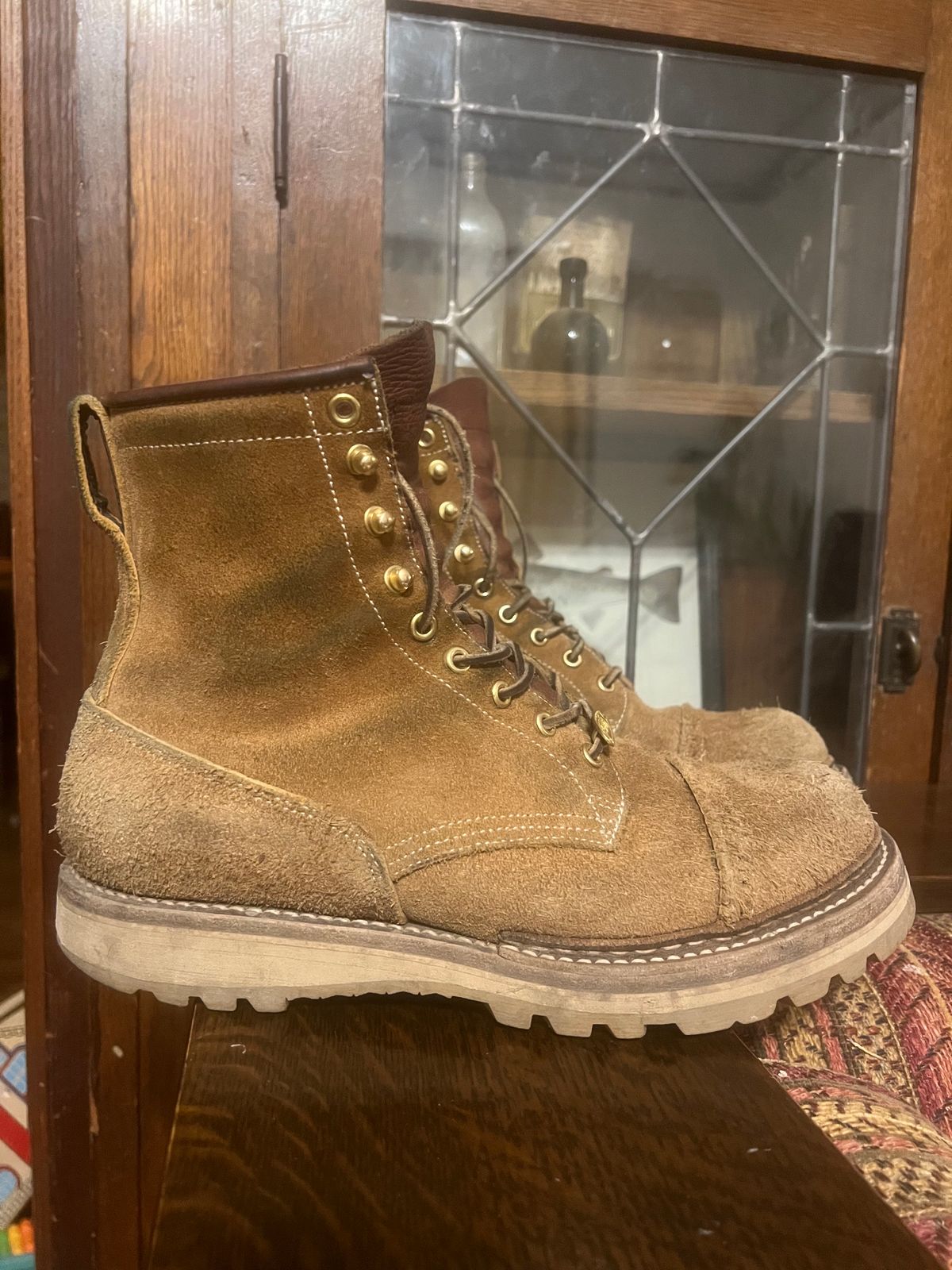 Photo by cozzie on January 4, 2024 of the Rolling Dub Trio Forester II Boot in Nakamura Sennosuke Shoten Dark Beige Suede.