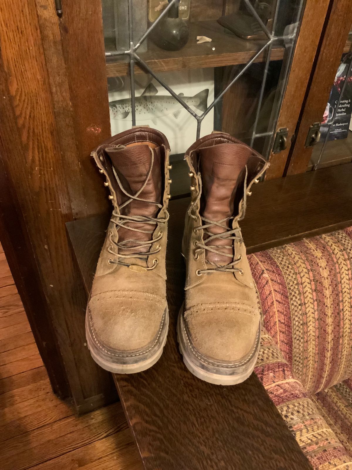 Photo by cozzie on February 6, 2024 of the Rolling Dub Trio Forester II Boot in Nakamura Sennosuke Shoten Dark Beige Suede.