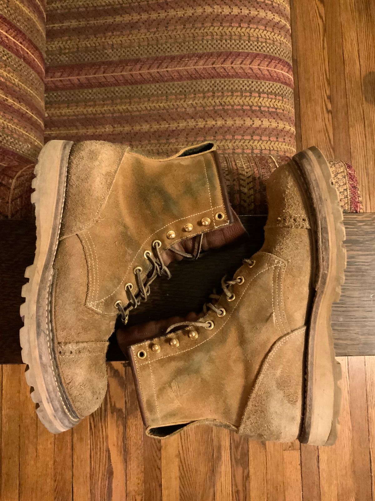 Photo by cozzie on February 6, 2024 of the Rolling Dub Trio Forester II Boot in Nakamura Sennosuke Shoten Dark Beige Suede.