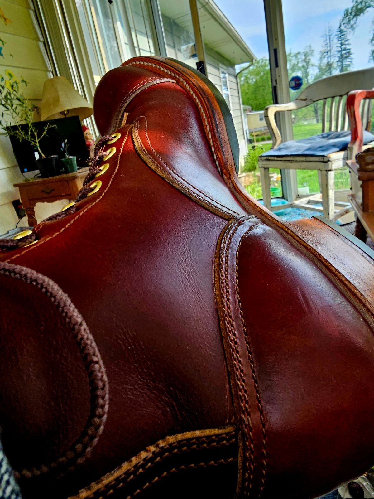 Photo by 1peter3 on May 13, 2024 of the Open Road Custom Boots MTO Service Boot in Veg Retan Red.