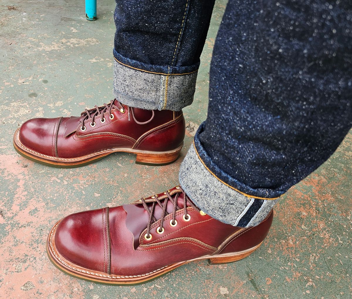 Photo by 1peter3 on May 13, 2024 of the Open Road Custom Boots MTO Service Boot in Veg Retan Red.