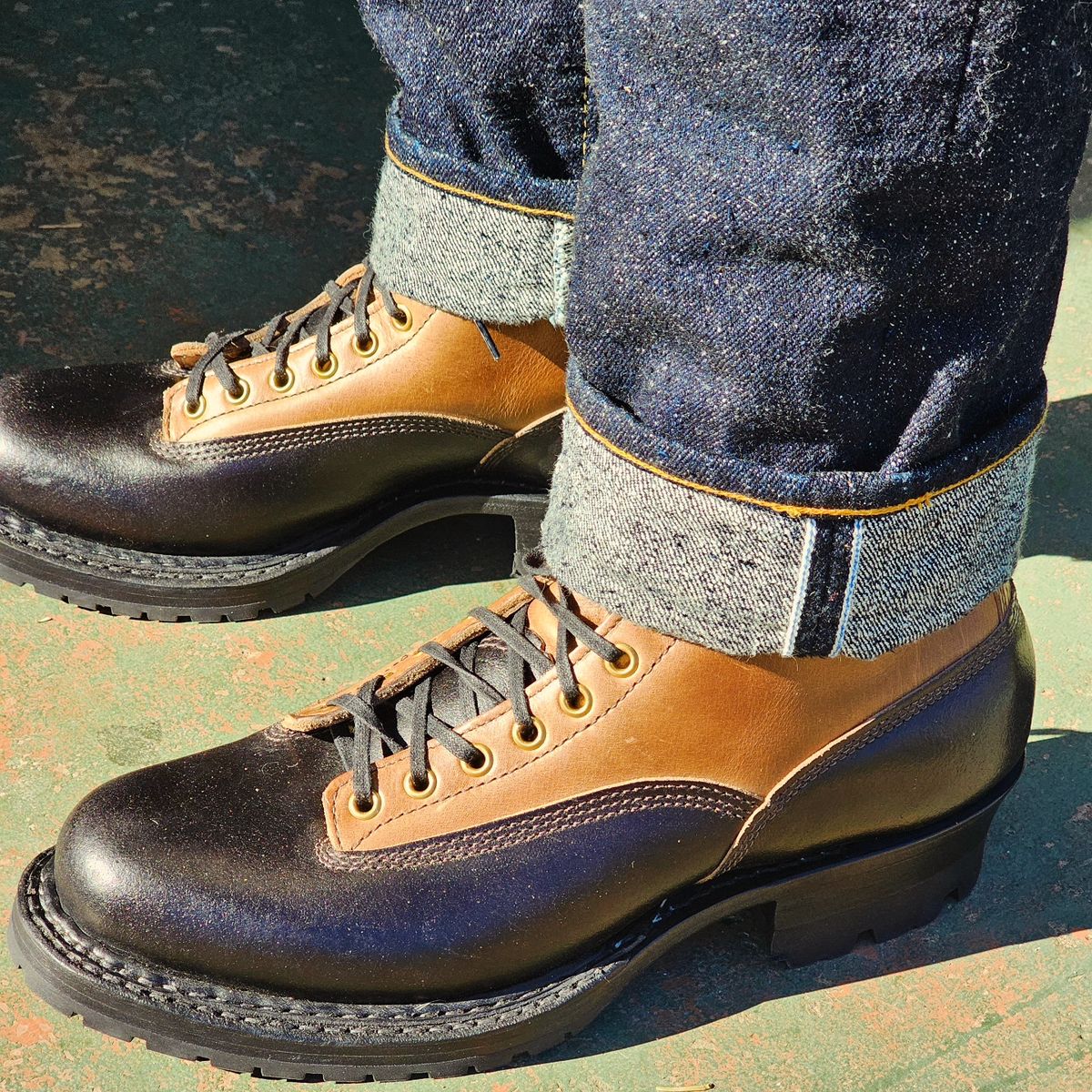 Photo by 1peter3 on February 8, 2024 of the White's x Division Road LTT Logger 375 in Horween Natural Chromexcel.