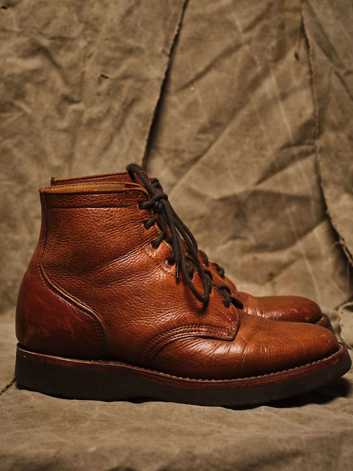 Photo by Chickenman on November 4, 2022 of the Anastazi Service Boot in Whiskey Veg-Tanned Calfskin.