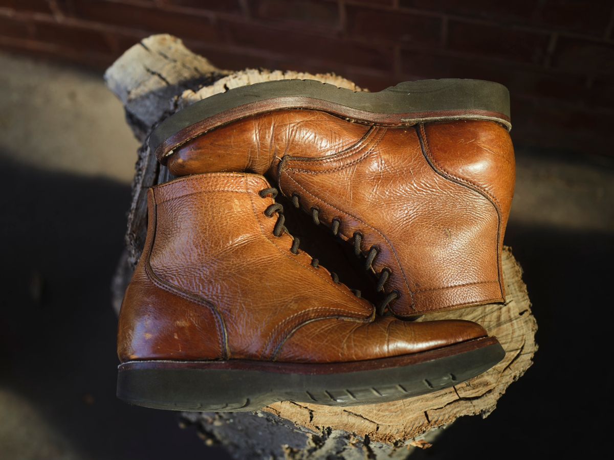 Photo by Chickenman on February 1, 2023 of the Anastazi Service Boot in Whiskey Veg-Tanned Calfskin.