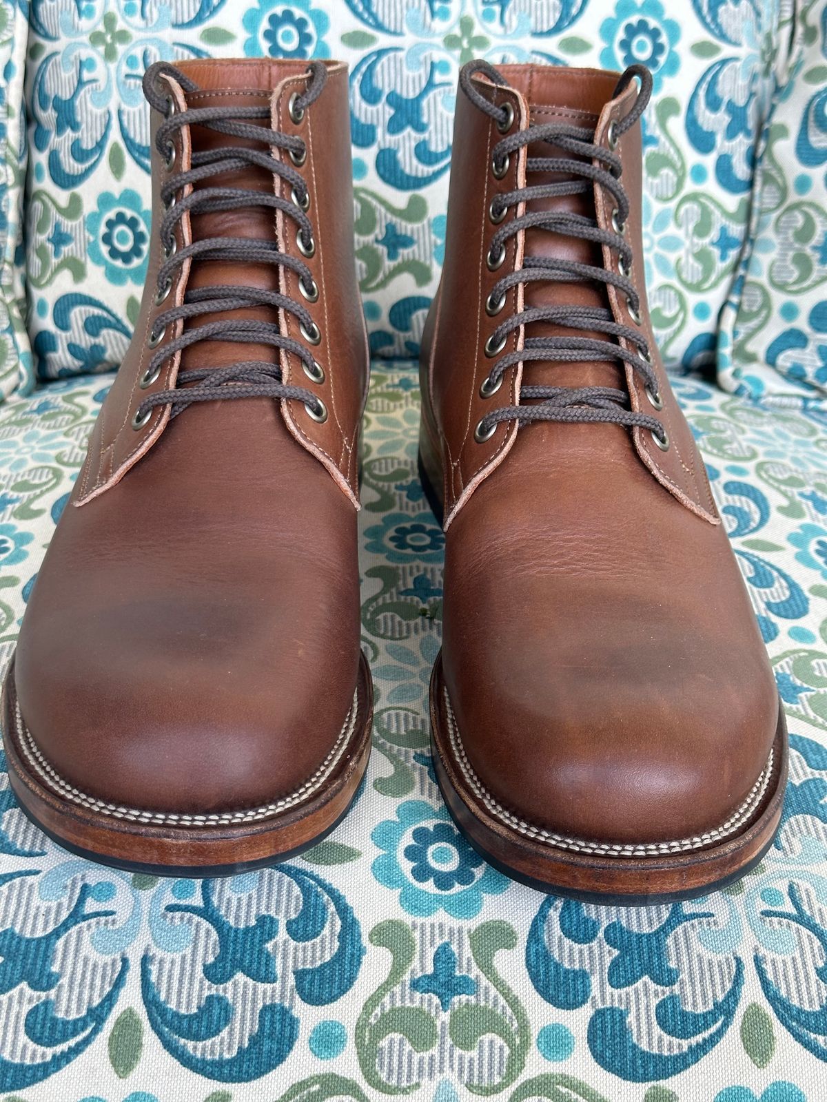 Photo by Chickenman on October 1, 2023 of the Viberg Service Boot in Tempesti Elbamatt.