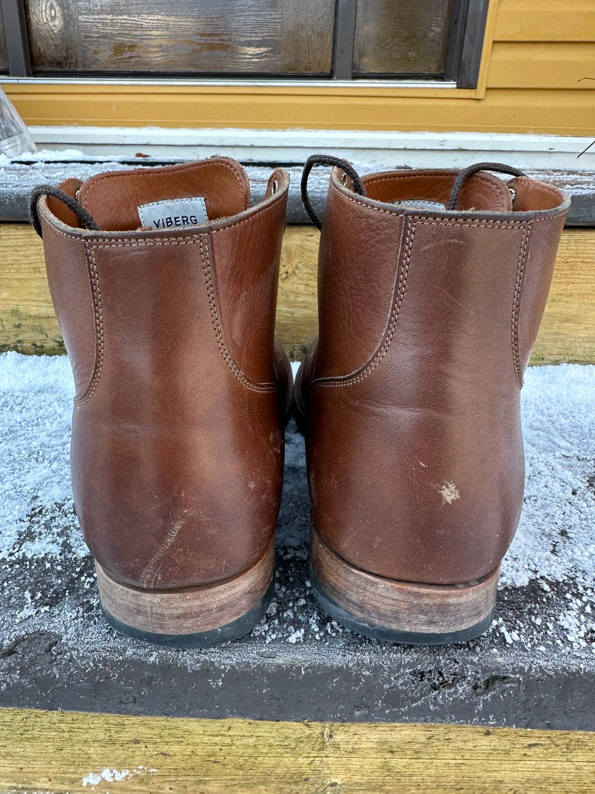 Photo by Chickenman on December 1, 2023 of the Viberg Service Boot in Tempesti Elbamatt.