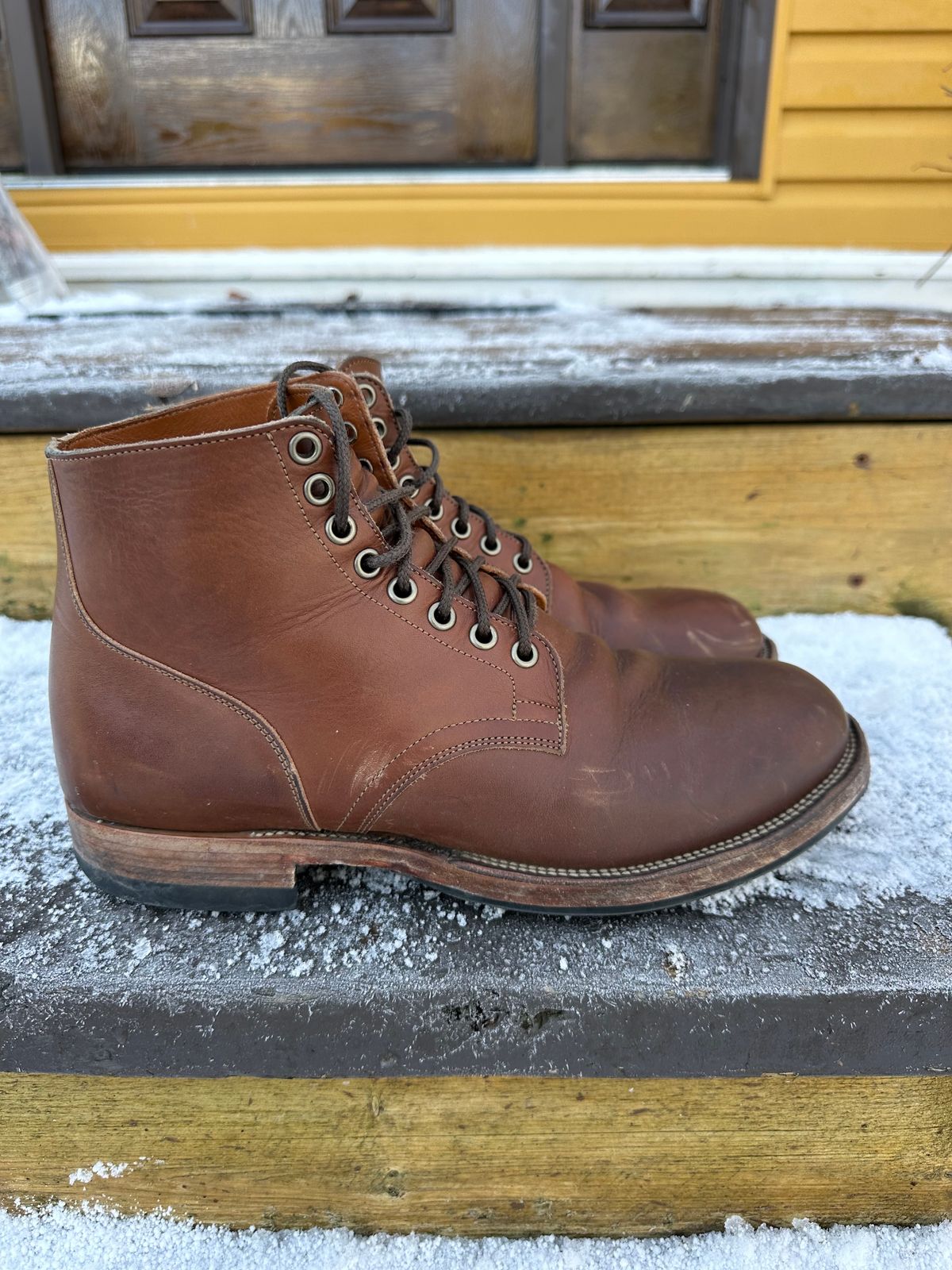 Photo by Chickenman on December 1, 2023 of the Viberg Service Boot in Tempesti Elbamatt.