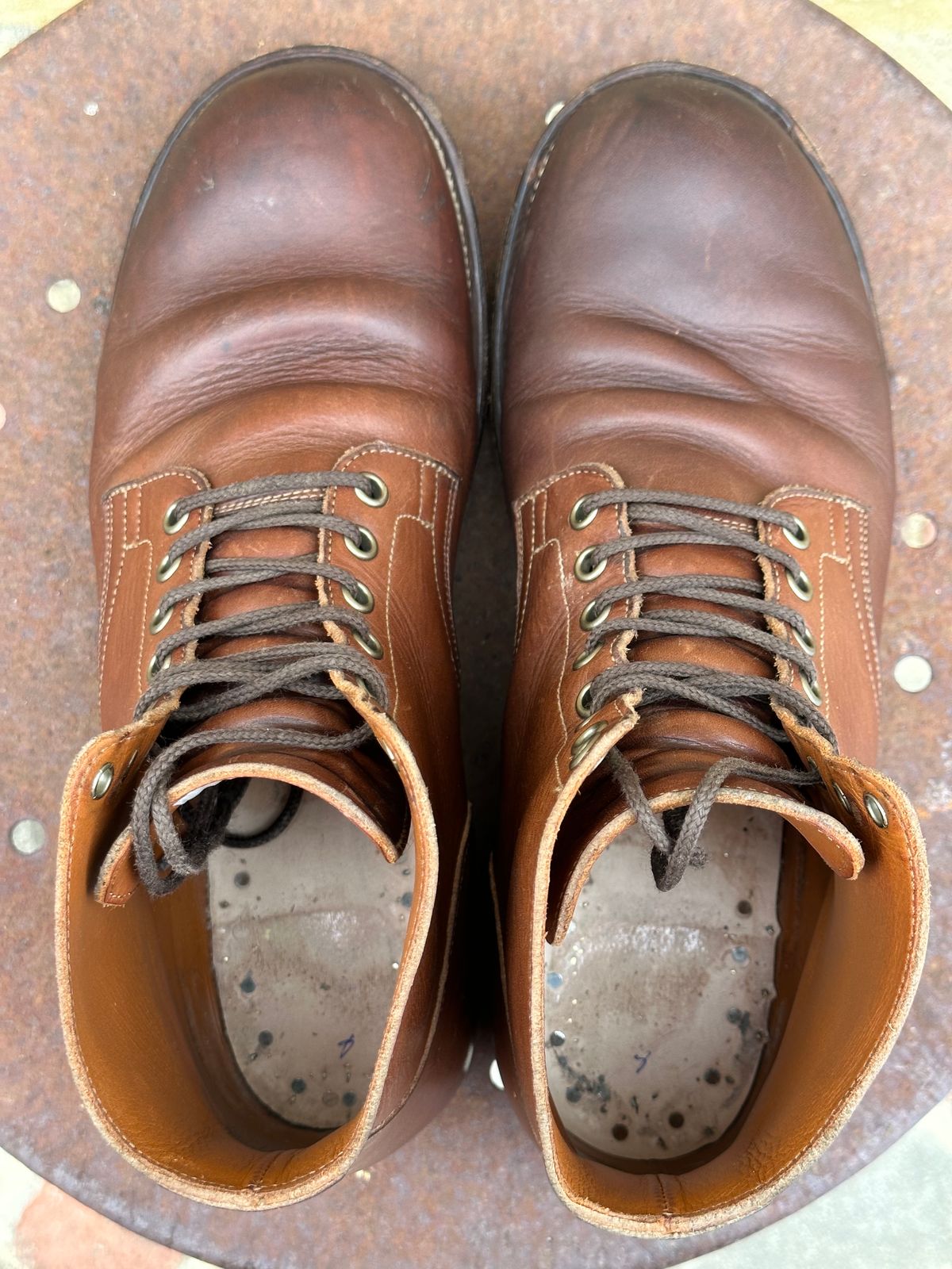 Photo by Chickenman on January 2, 2024 of the Viberg Service Boot in Tempesti Elbamatt.