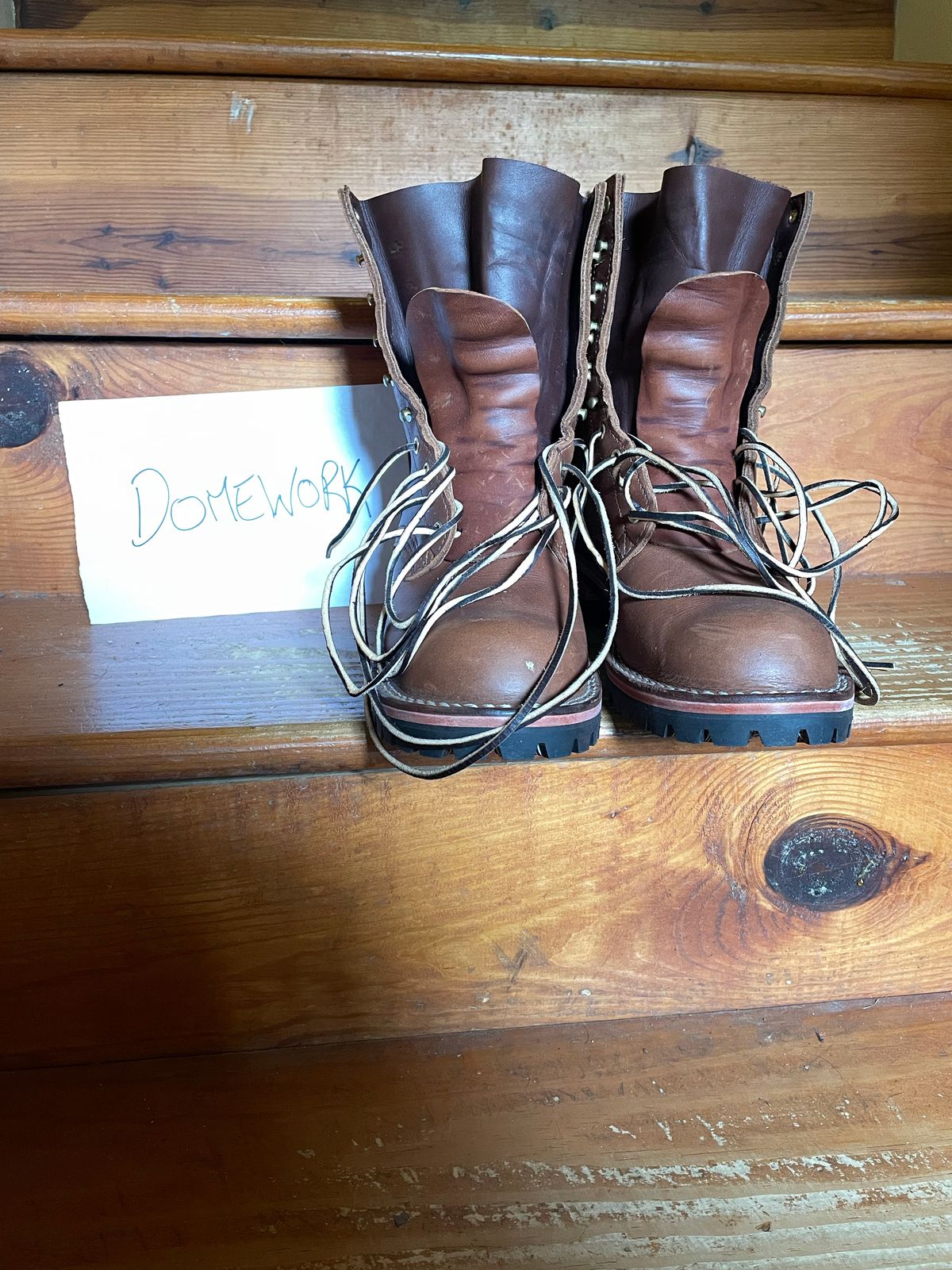 Photo by jjk_boots on October 2, 2022 of the Nicks Overlander in Seidel 1964 Brown.