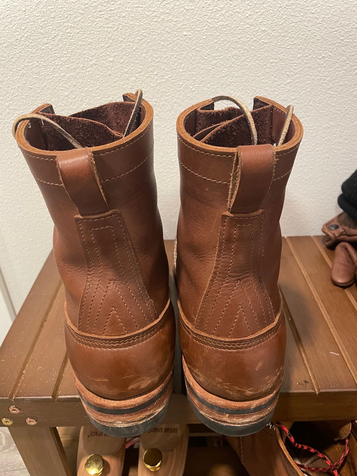 Photo by jjk_boots on December 5, 2022 of the Nicks Overlander in Seidel 1964 Brown.