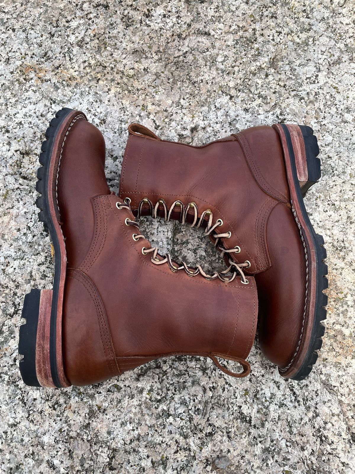 Photo by jjk_boots on January 2, 2023 of the Nicks Overlander in Seidel 1964 Brown.