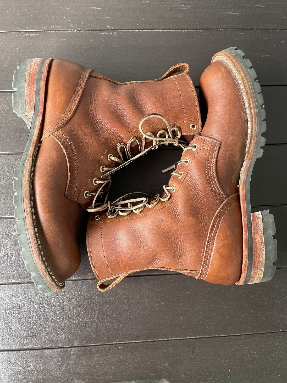 Photo by jjk_boots on March 5, 2023 of the Nicks Overlander in Seidel 1964 Brown.