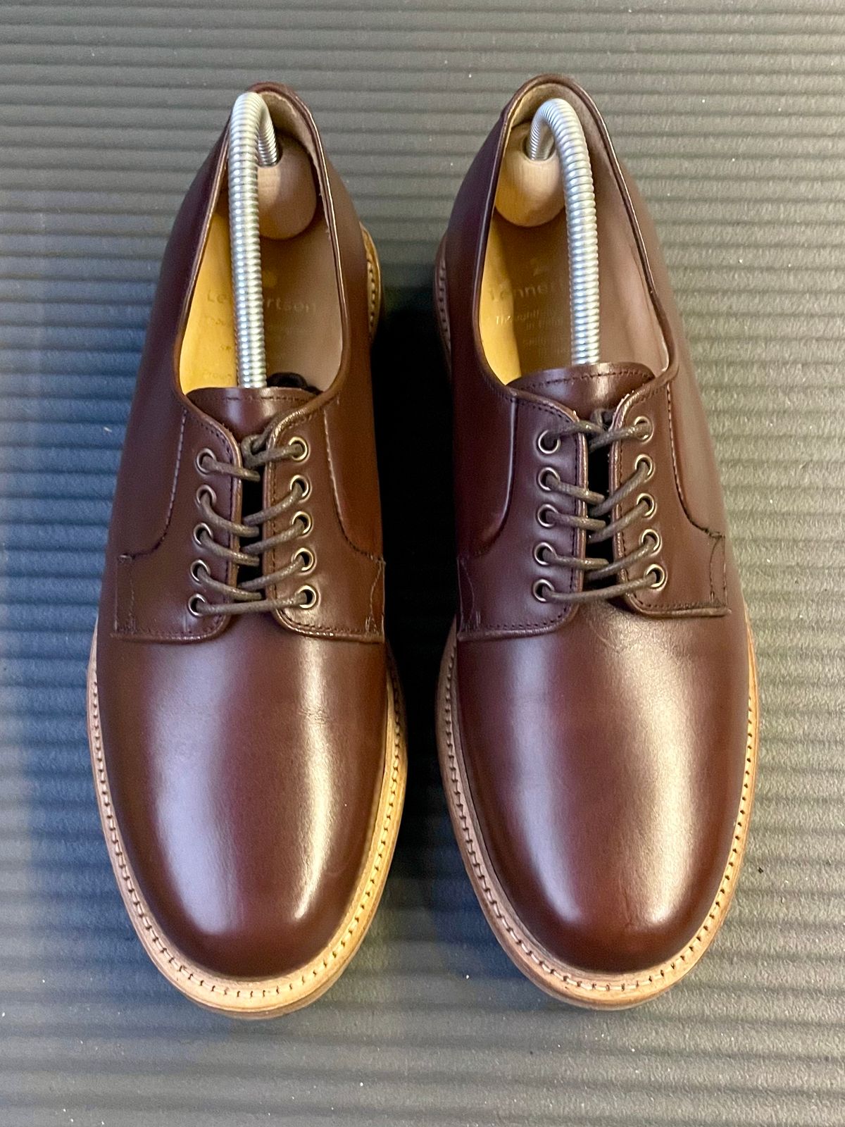 Photo by RobinCarlo on October 5, 2022 of the Lennertson Brawler in Unknown Leather.