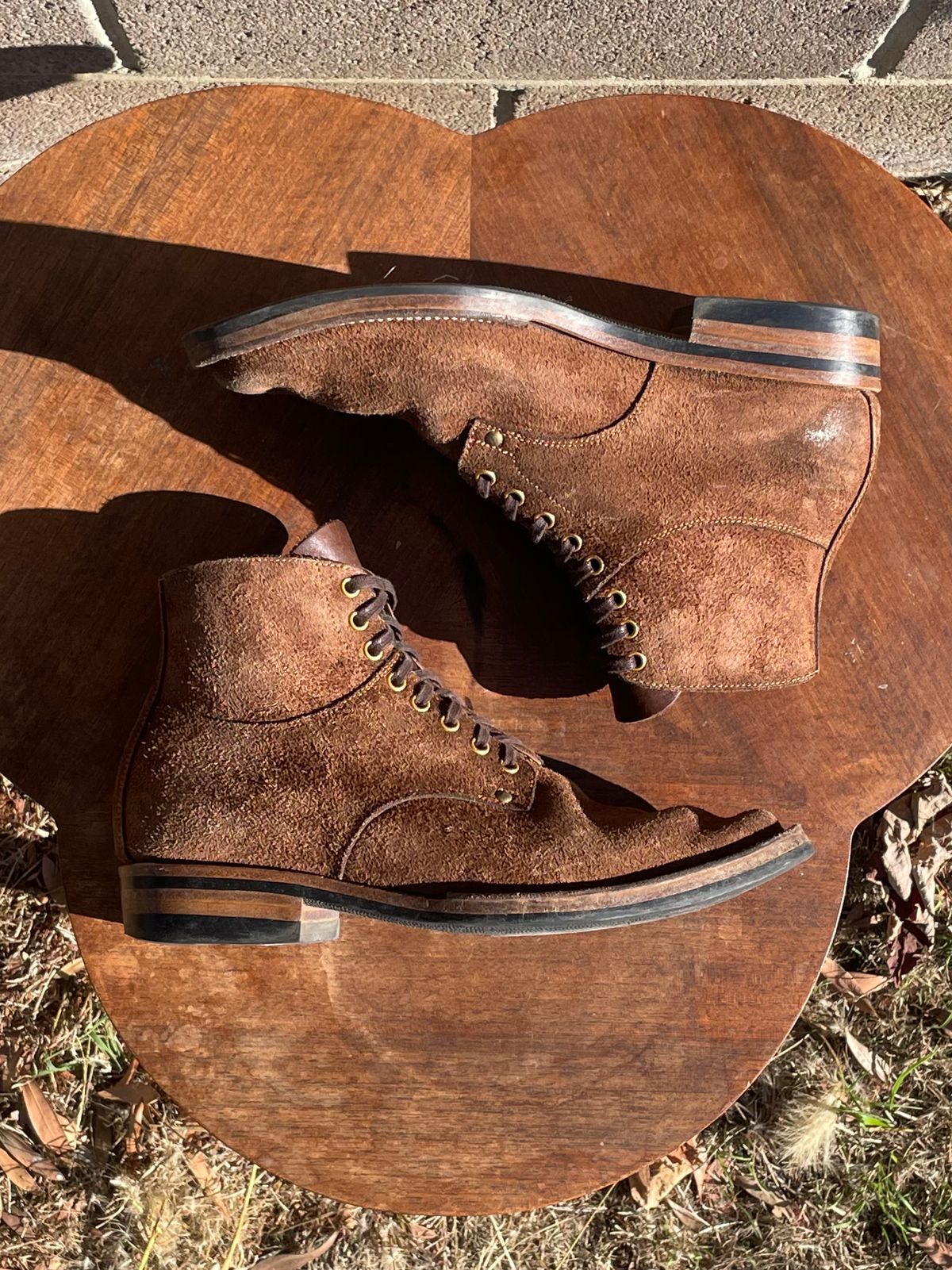 Photo by Ender on January 5, 2025 of the Iron Boots x Østmo Type 1 in Seidel Brown Oil Tan.