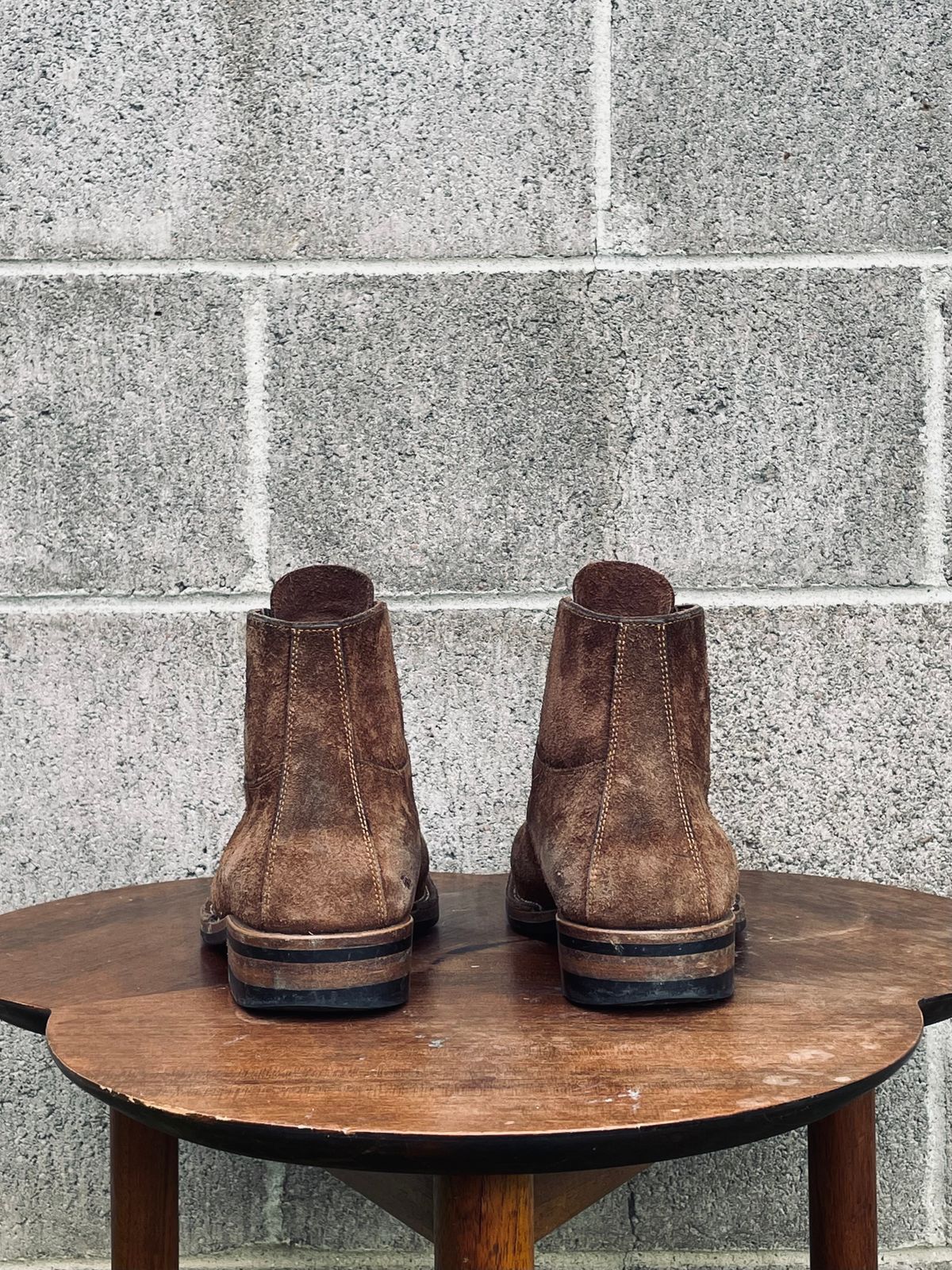 Photo by Ender on March 10, 2025 of the Iron Boots x Østmo Type 1 in Seidel Brown Oil Tan.