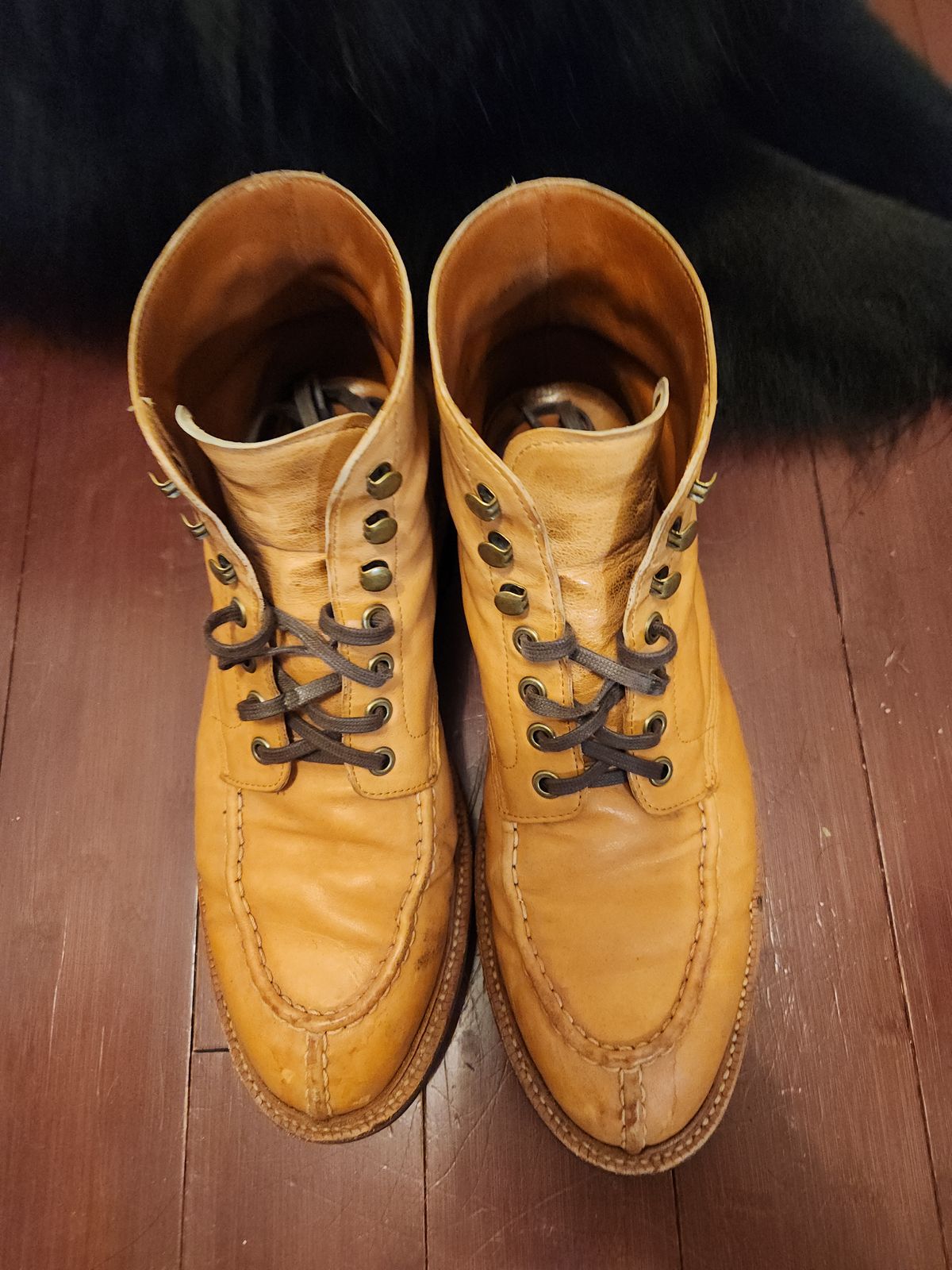 Photo by suplehdog on February 6, 2023 of the Grant Stone Ottawa Boot in Incas Natural Kangaroo.