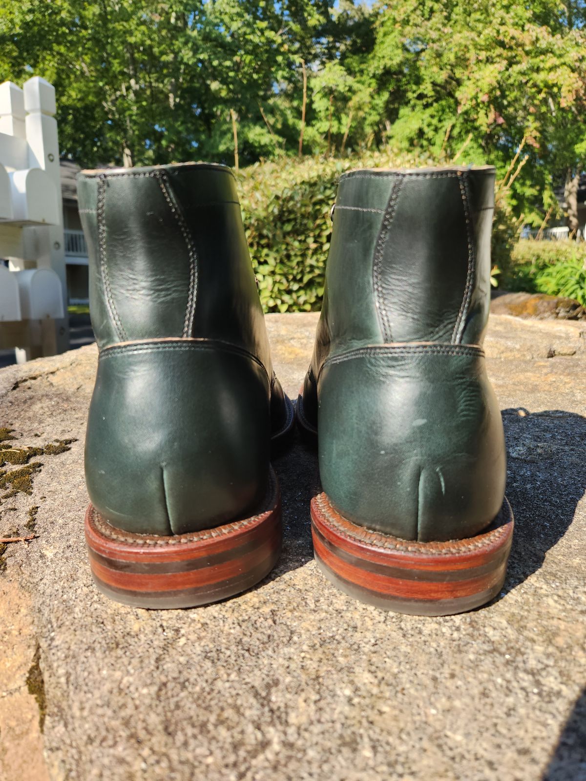 Photo by suplehdog on October 1, 2023 of the Grant Stone Diesel Boot in Horween Navy Chromexcel.