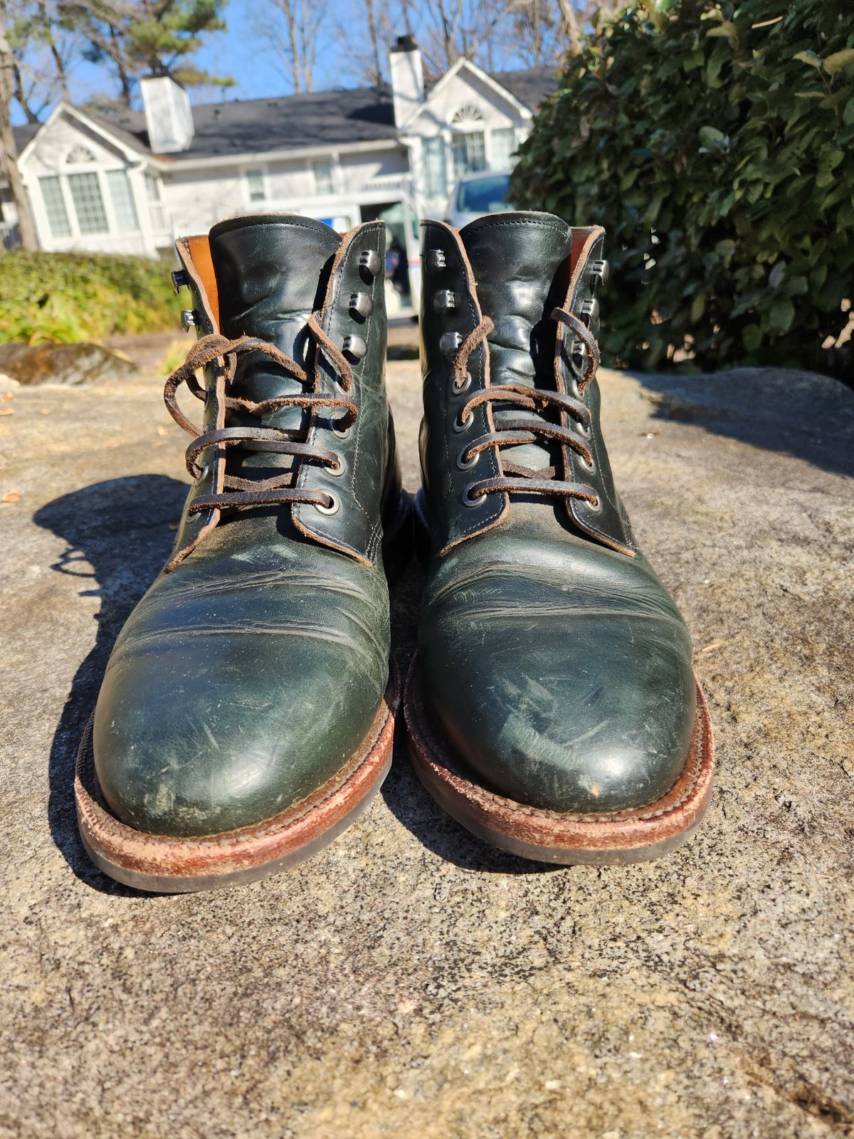 Photo by suplehdog on December 5, 2023 of the Grant Stone Diesel Boot in Horween Navy Chromexcel.